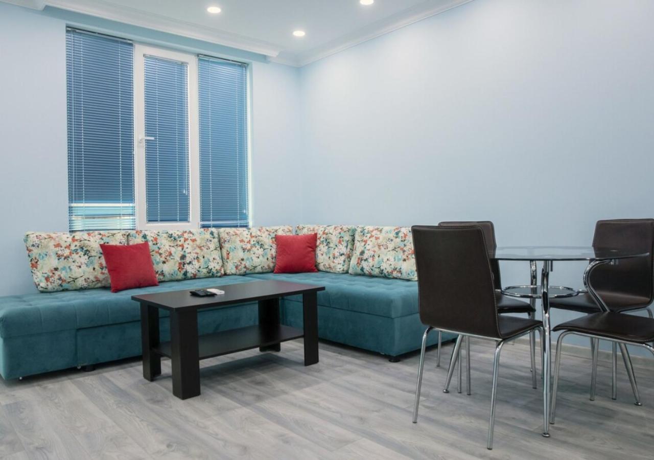 Horizon Batumi Aparthotel エクステリア 写真