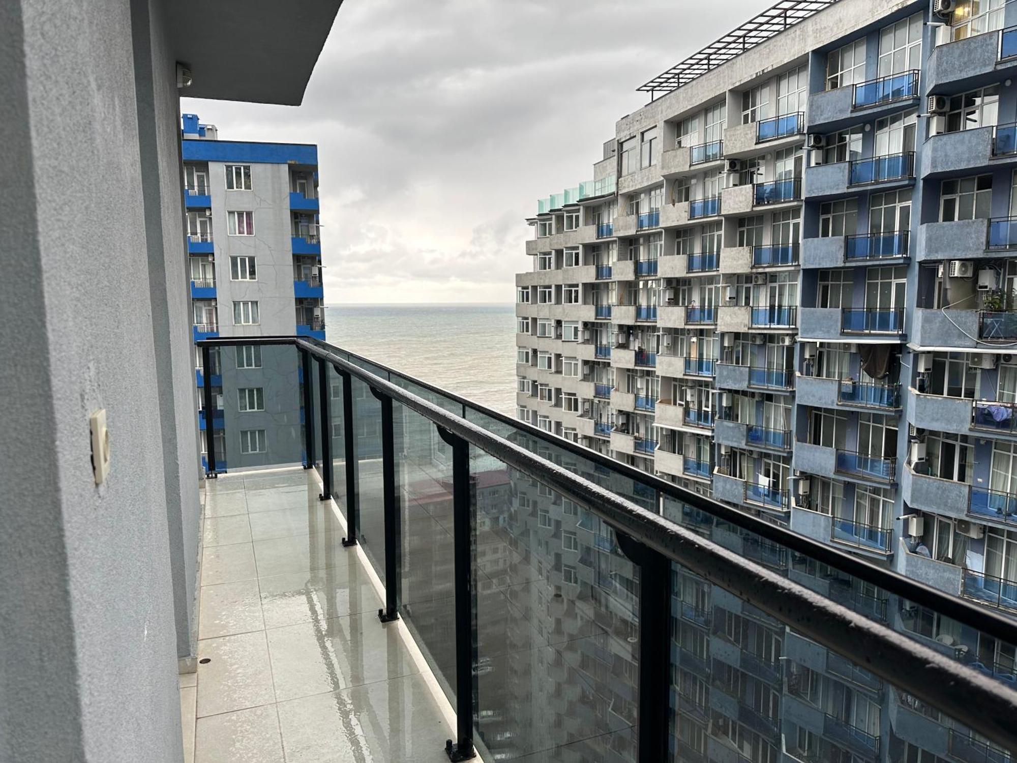 Horizon Batumi Aparthotel エクステリア 写真