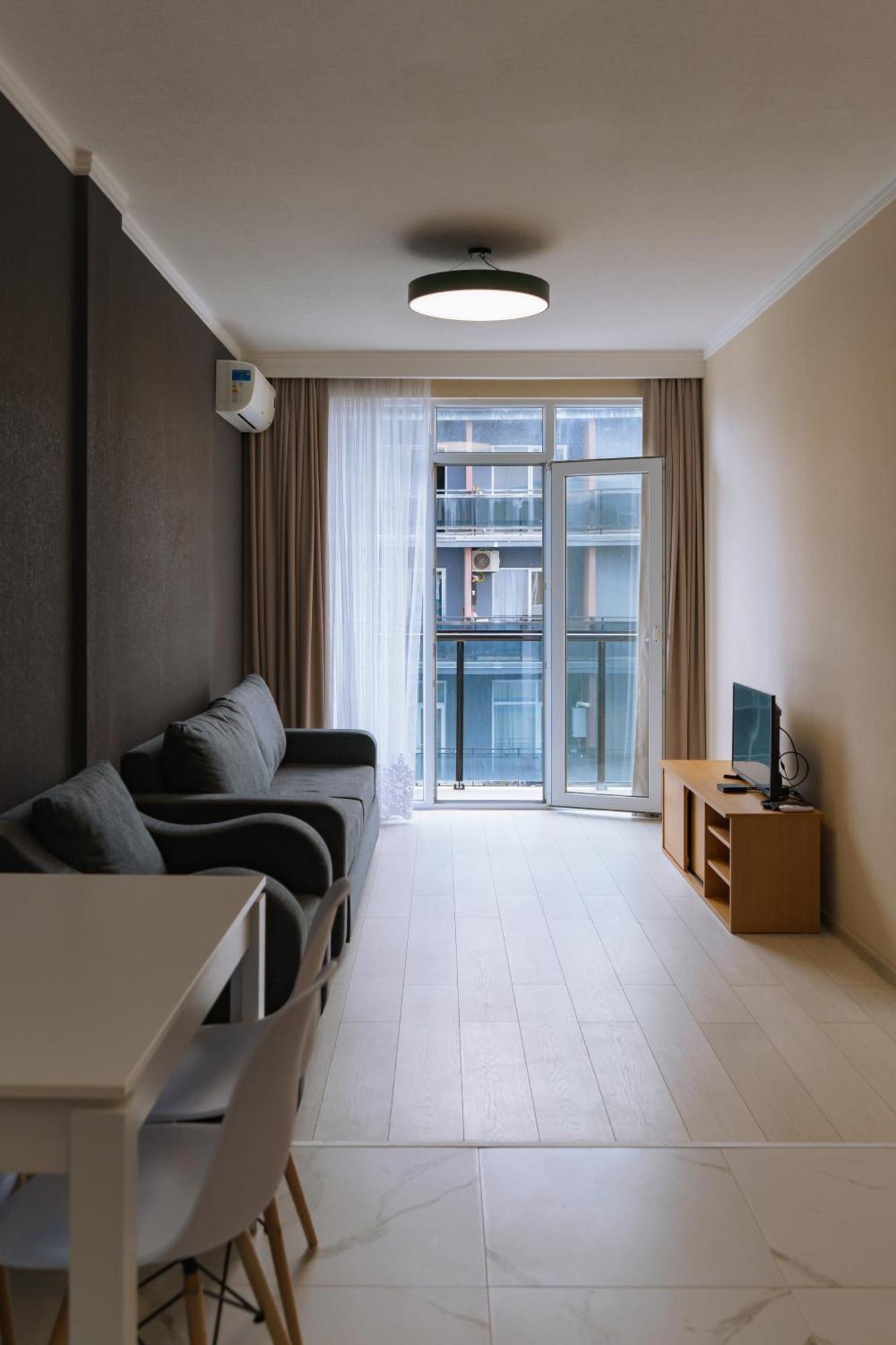 Horizon Batumi Aparthotel エクステリア 写真